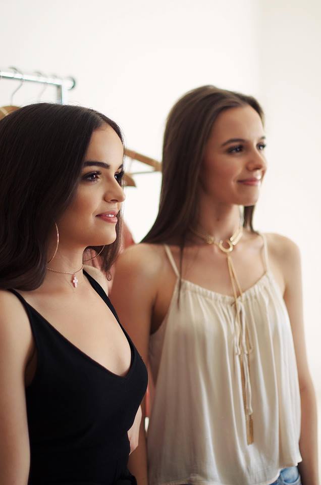 25105444_10215632438471081_180479142_n